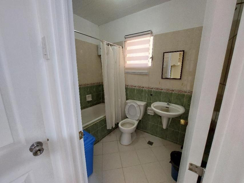 Vacation Town House Near Mactan Cebu Airport Villa Lapu-Lapu City Eksteriør bilde